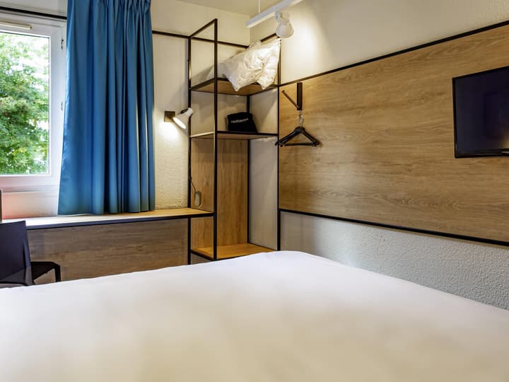 ibis Tours Sud