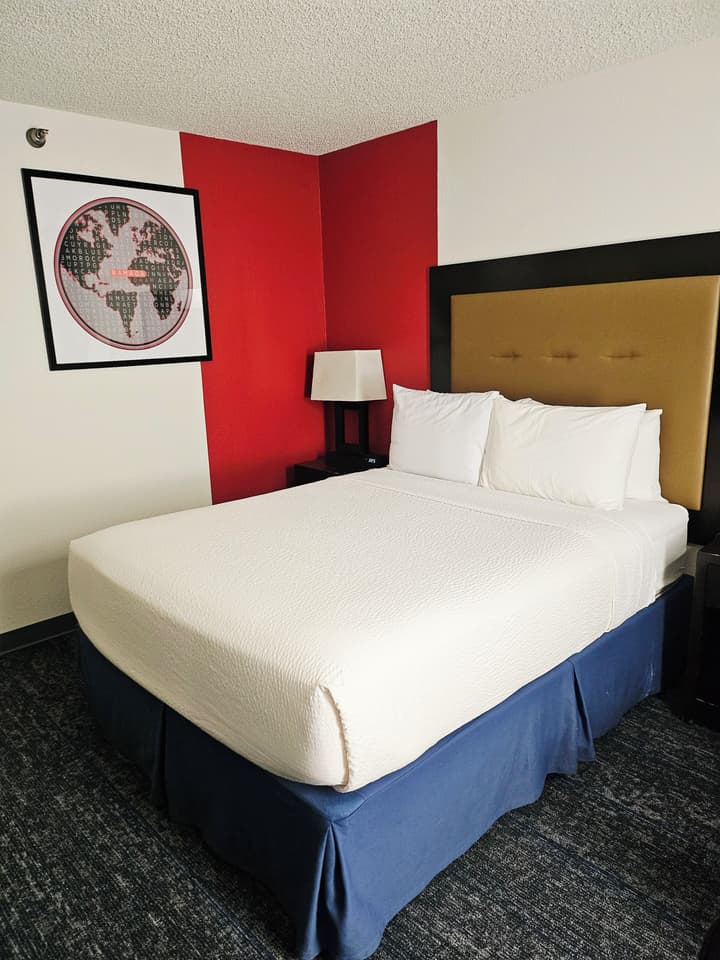 Ramada Plaza by Wyndham Sheridan Hotel & Convention Center