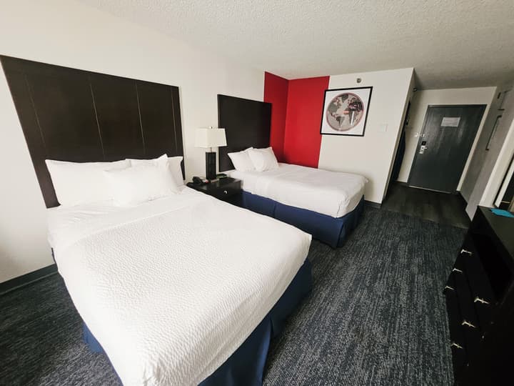 Ramada Plaza by Wyndham Sheridan Hotel & Convention Center