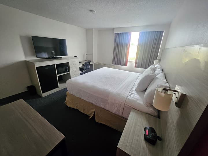 Ramada Plaza by Wyndham Sheridan Hotel & Convention Center