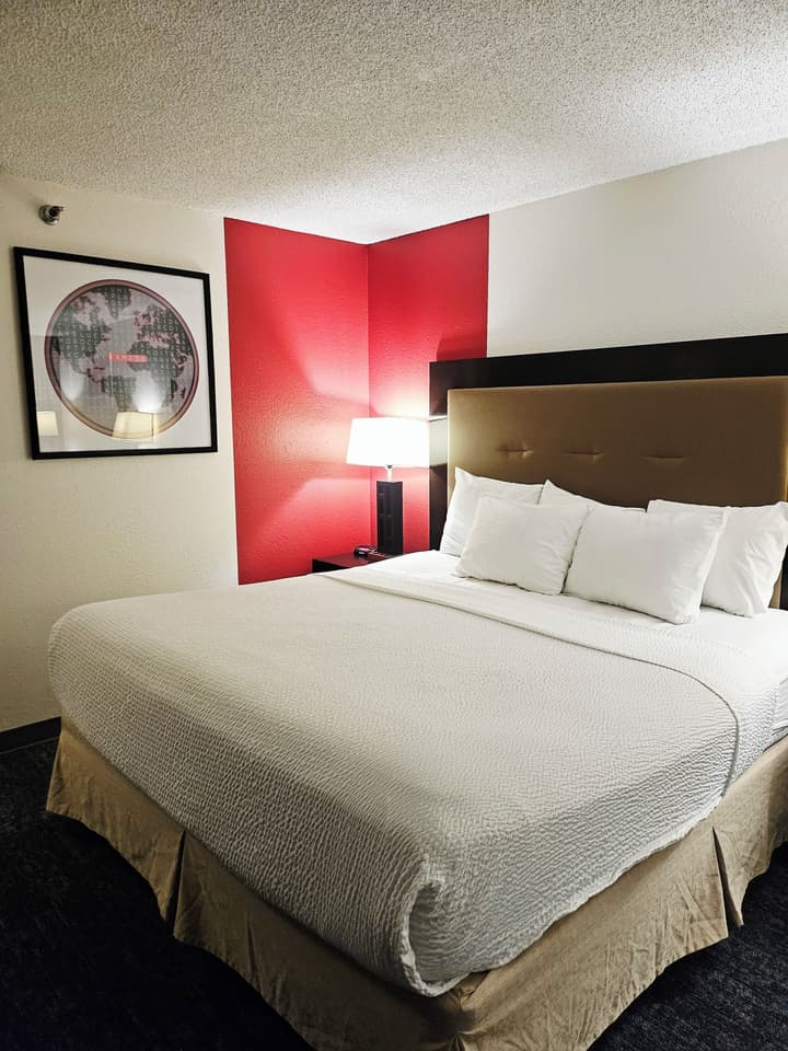 Ramada Plaza by Wyndham Sheridan Hotel & Convention Center