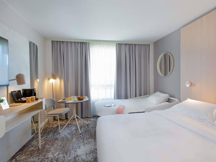 Hotel Novotel Aix en Provence Pont de l'Arc Fenouillères