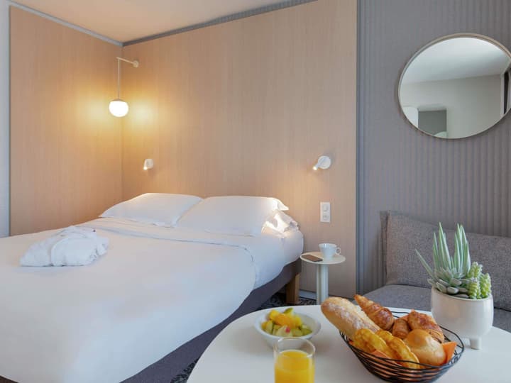 Hotel Novotel Aix en Provence Pont de l'Arc Fenouillères