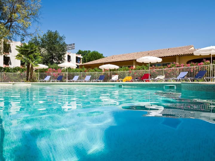 Hotel Novotel Aix en Provence Pont de l'Arc Fenouillères