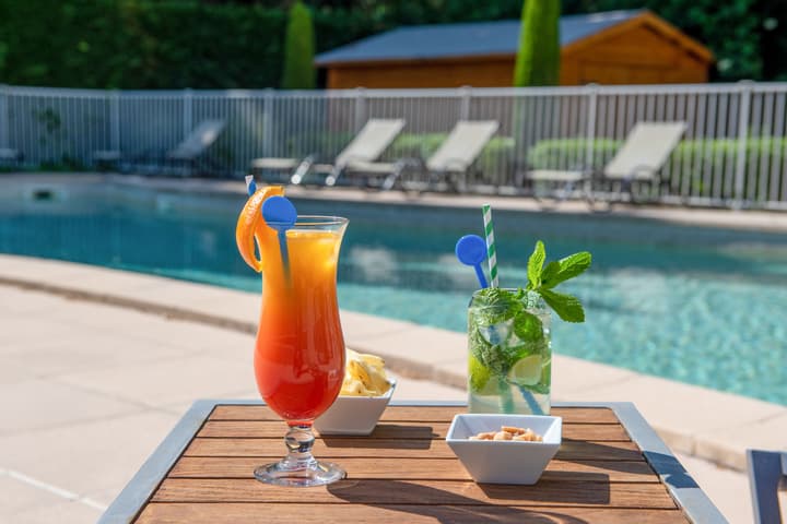 Hotel Novotel Aix en Provence Pont de l'Arc Fenouillères