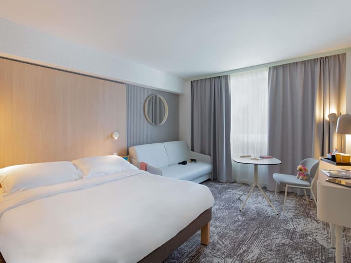 Hotel Novotel Aix en Provence Pont de l'Arc Fenouillères