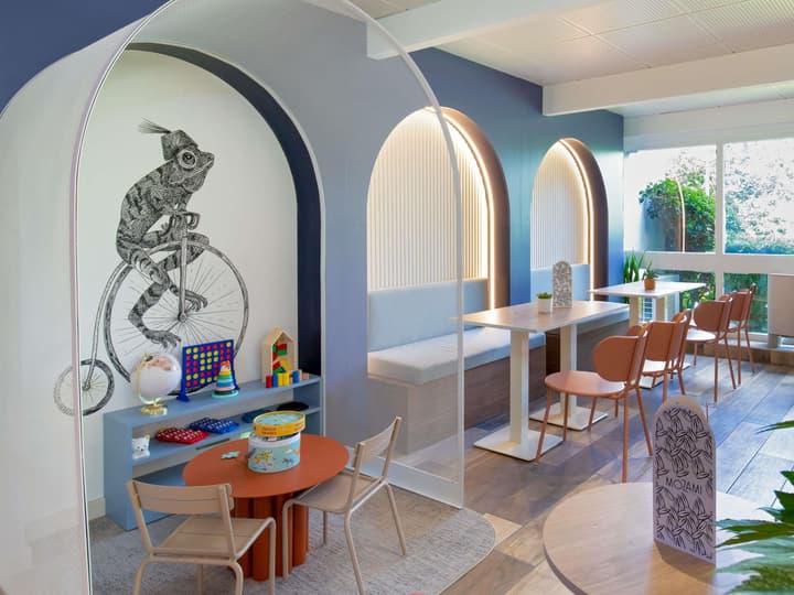 Hotel Novotel Aix en Provence Pont de l'Arc Fenouillères