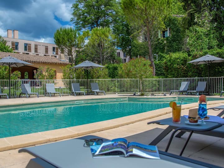 Hotel Novotel Aix en Provence Pont de l'Arc Fenouillères