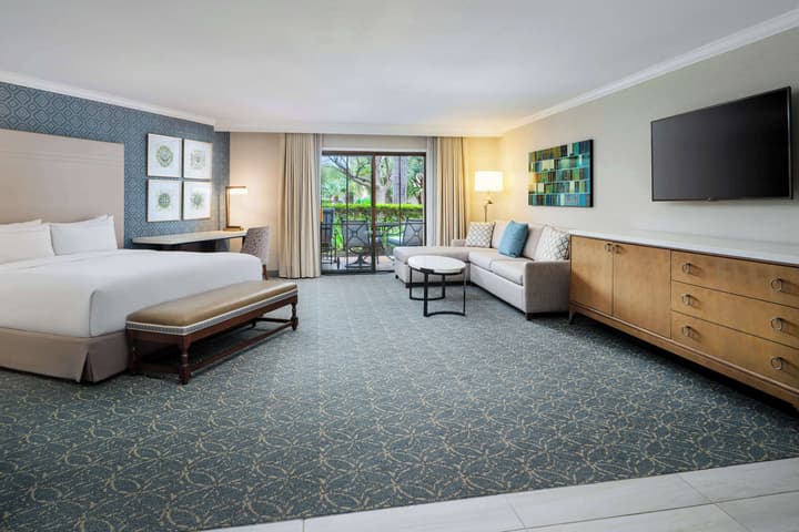Hilton Santa Barbara Beachfront Resort