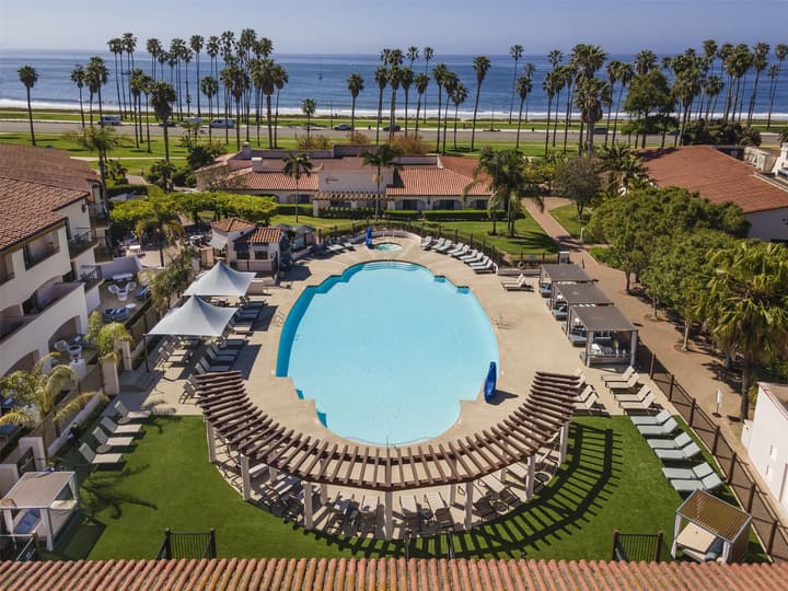 Hilton Santa Barbara Beachfront Resort
