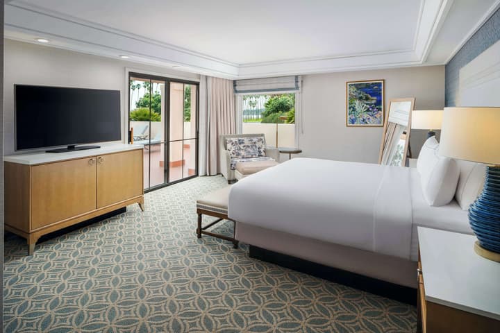 Hilton Santa Barbara Beachfront Resort