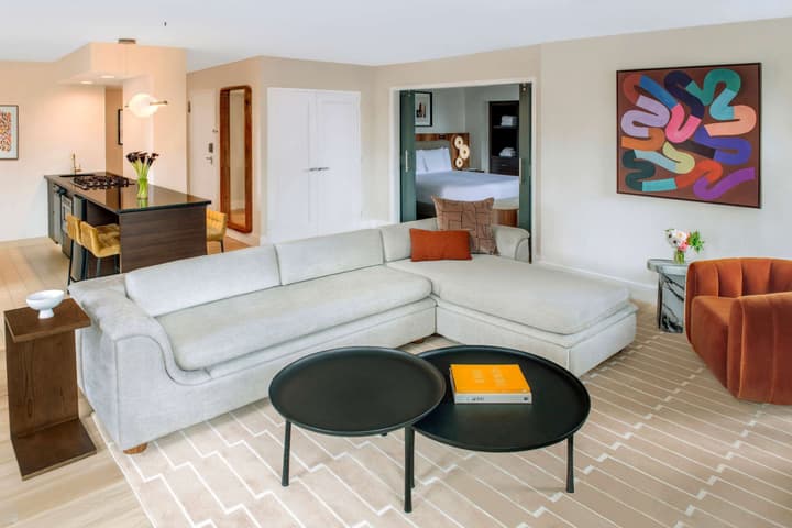 The Fifty Sonesta Hotel New York