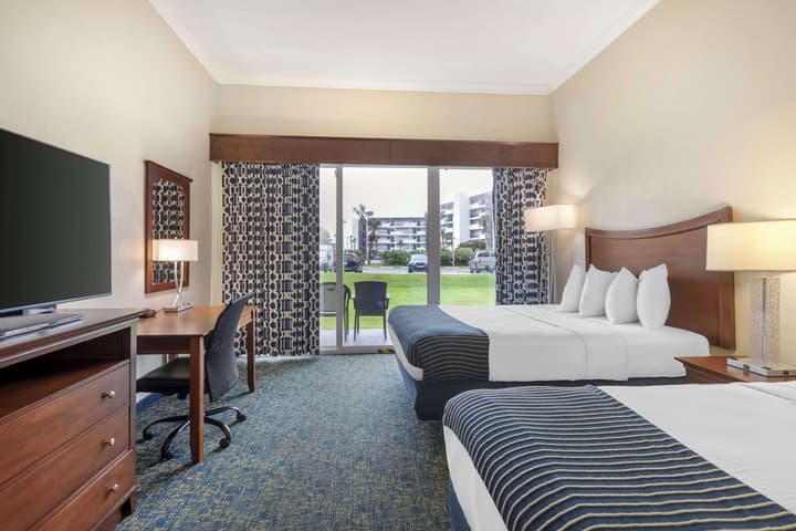 Best Western Cocoa Beach - Port Canaveral
