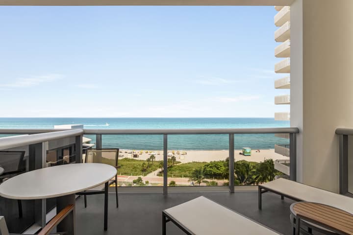 Hilton Cabana Miami Beach Resort