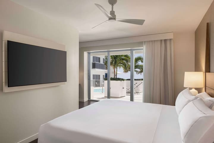 Hilton Cabana Miami Beach Resort