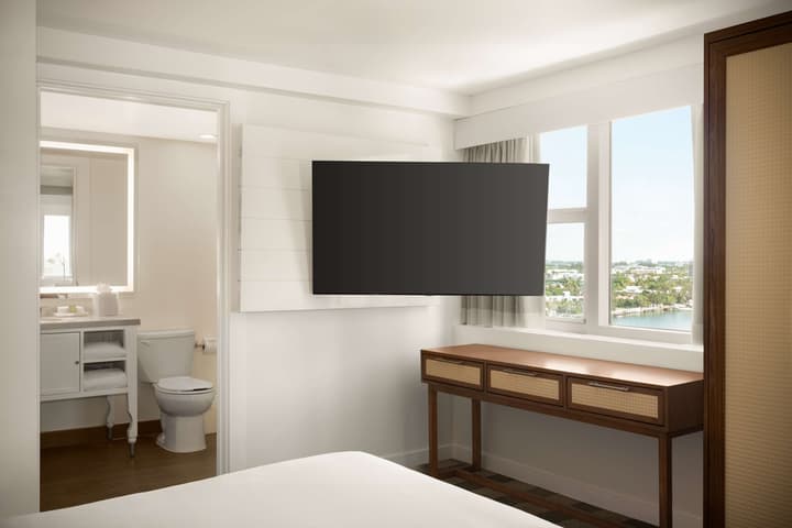 Hilton Cabana Miami Beach Resort
