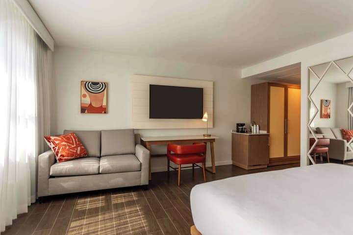 Hilton Cabana Miami Beach Resort