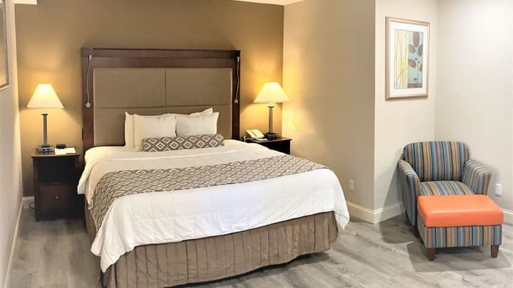Clayton Plaza Hotel & Extended Stay