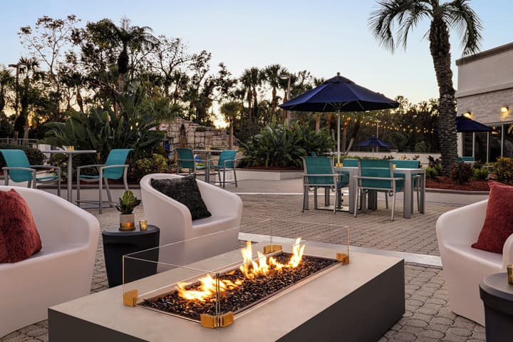 Crowne Plaza Orlando - Lake Buena Vista  by IHG