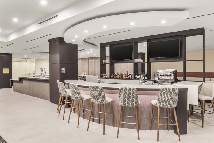 Crowne Plaza Orlando - Lake Buena Vista  by IHG