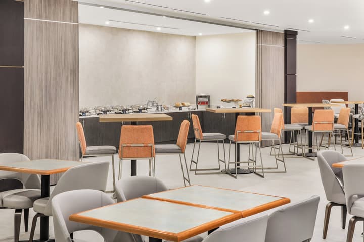 Crowne Plaza Orlando - Lake Buena Vista  by IHG