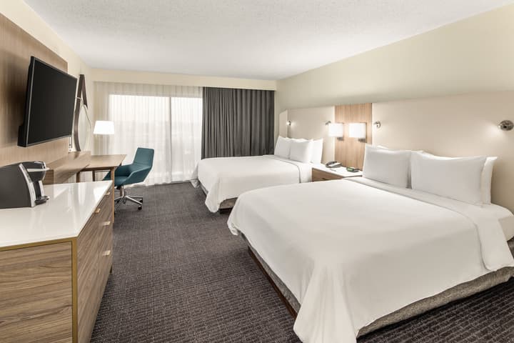 Crowne Plaza Orlando - Lake Buena Vista  by IHG