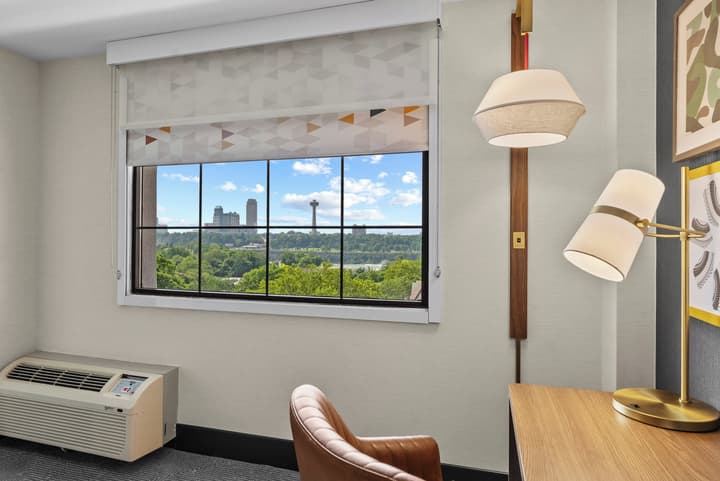 Holiday Inn Niagara Falls State Park Entry by IHG