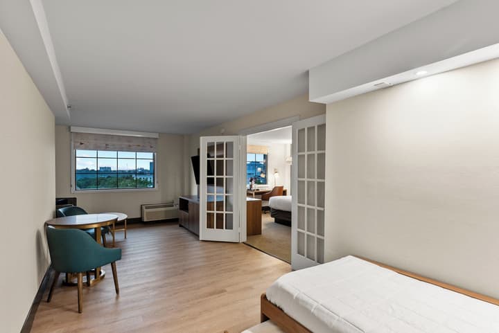 Holiday Inn Niagara Falls State Park Entry by IHG