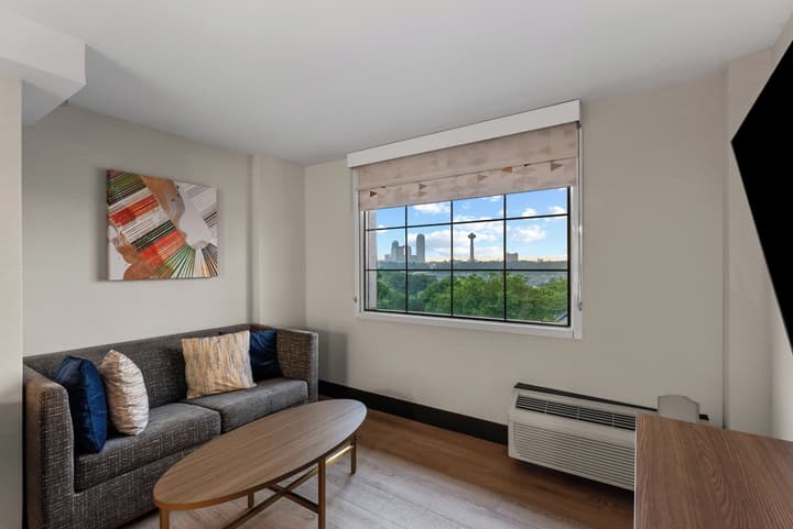 Holiday Inn Niagara Falls State Park Entry by IHG