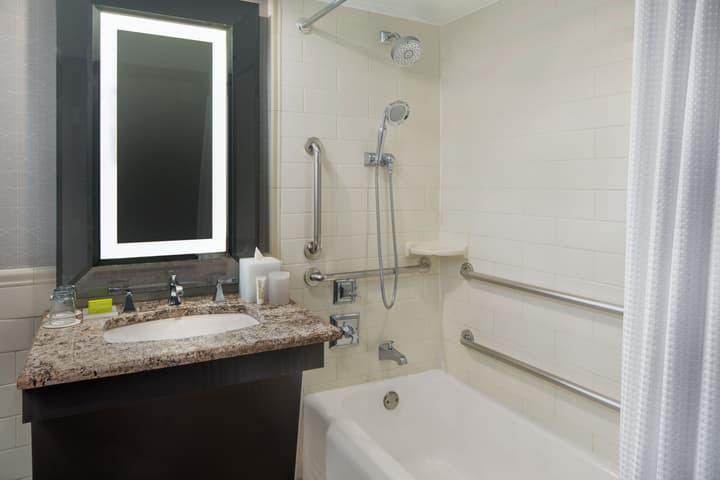 Le Meridien Washington, D.C., The Madison
