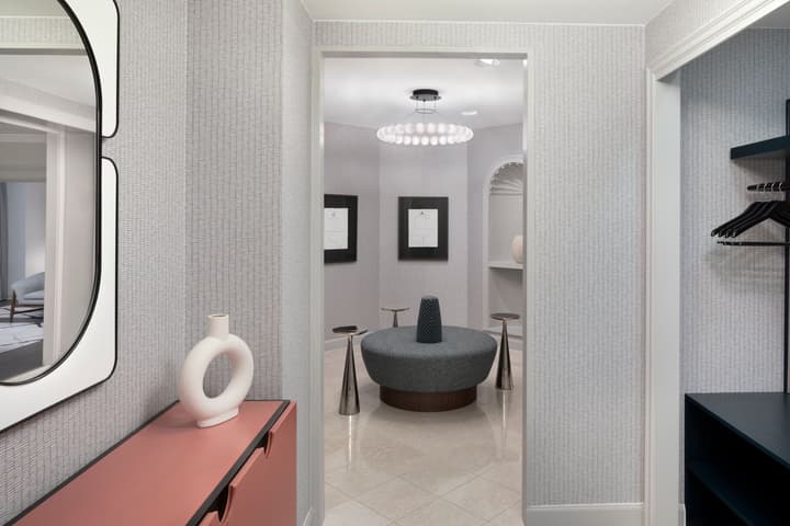 Le Meridien Washington, D.C., The Madison