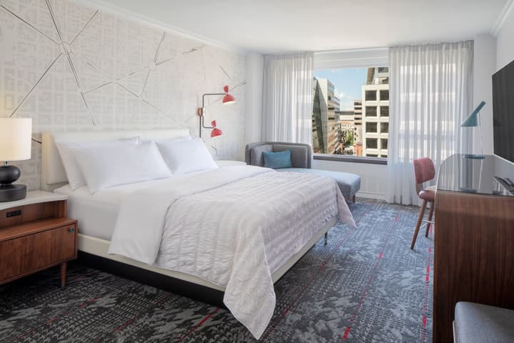 Le Meridien Washington, D.C., The Madison