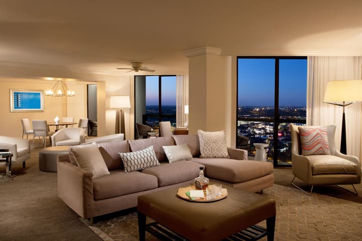 Hilton Orlando Buena Vista Palace - Disney Springs® Area