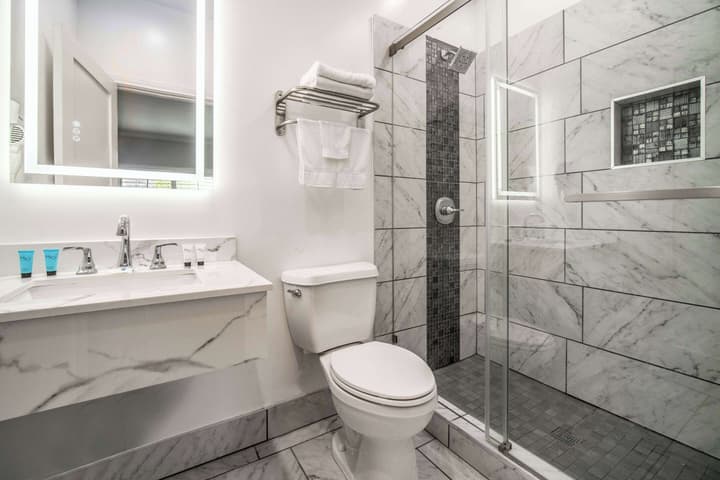 Rodeway Inn & Suites Pasadena
