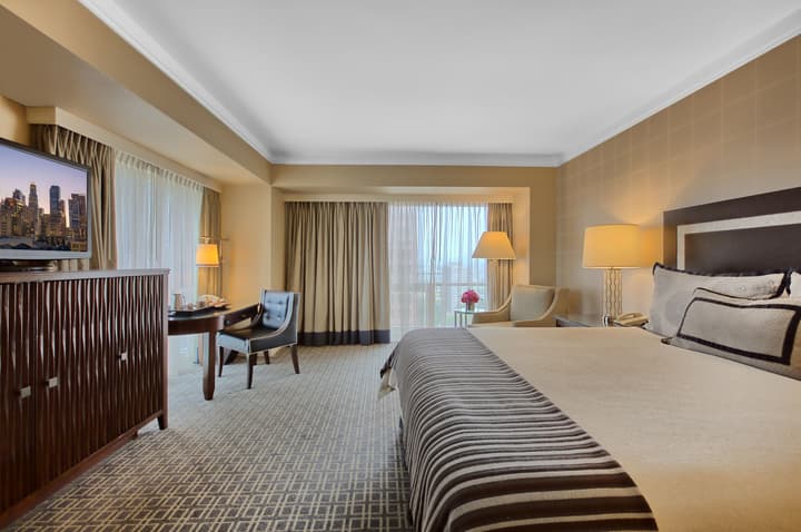 Omni Los Angeles Hotel at California Plaza