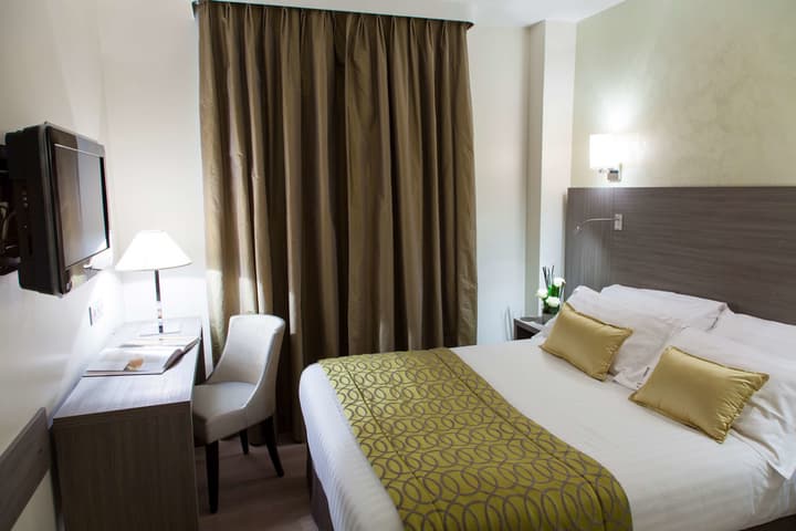 Best Western Plus Hotel Carlton