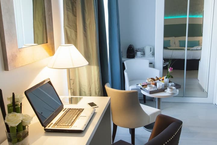Best Western Plus Hotel Carlton