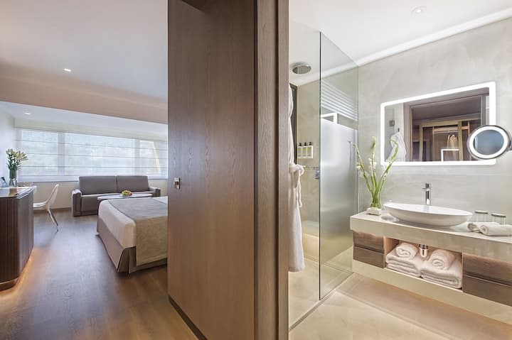 Amathus Beach Hotel Limassol