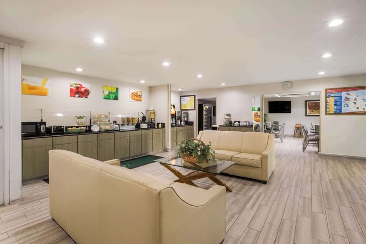 Quality Inn Atlanta Northlake