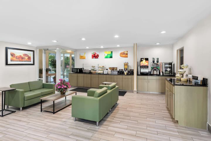 Quality Inn Atlanta Northlake