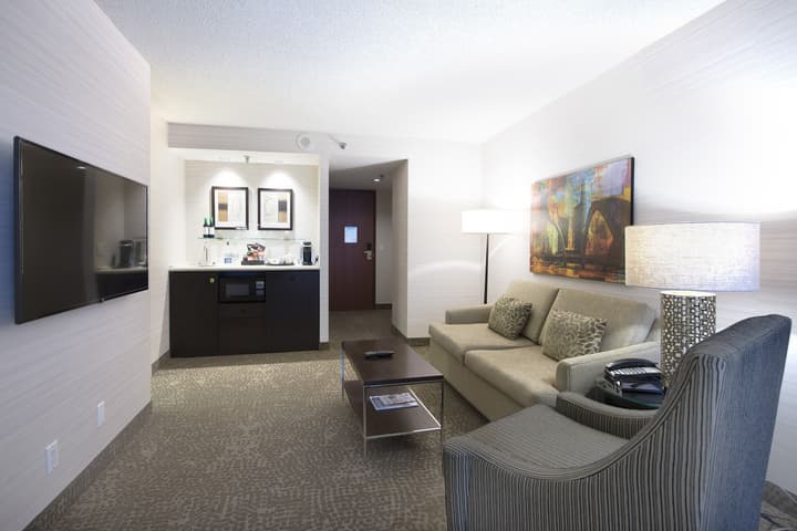 Cambridge Suites Toronto