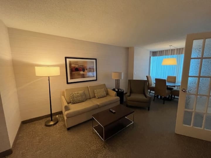 Cambridge Suites Toronto