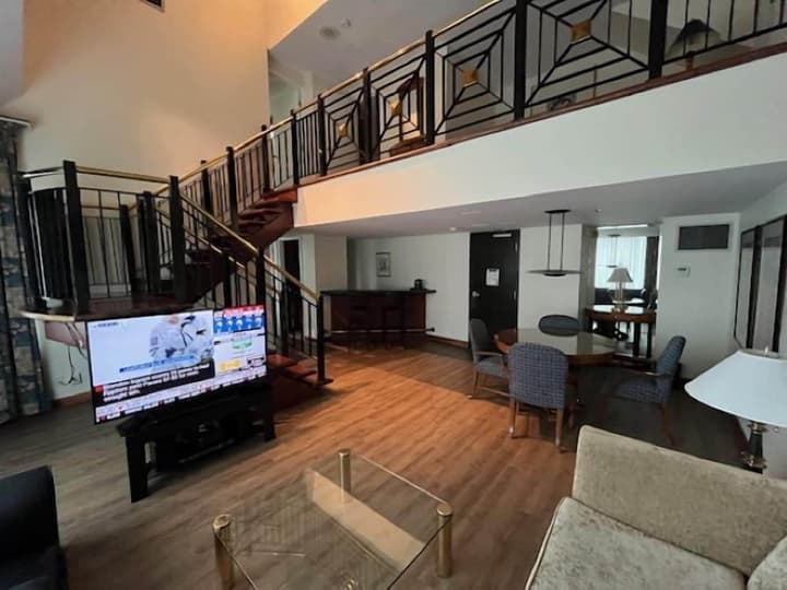 Cambridge Suites Toronto