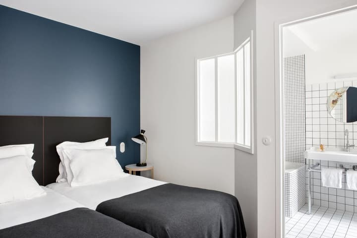 New Hotel le Voltaire