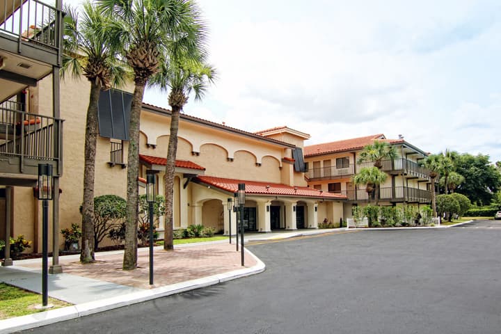 Quality Inn & Suites By the Parks