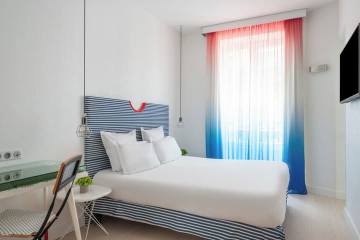 Hôtel 34B - Astotel
