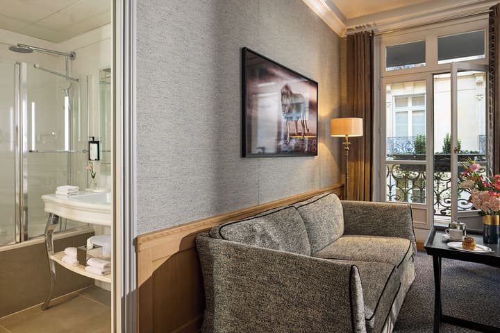 Sofitel Paris Baltimore Tour Eiffel Hotel