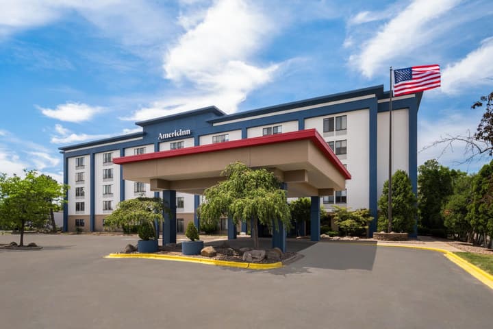 AmericInn by Wyndham Madison West