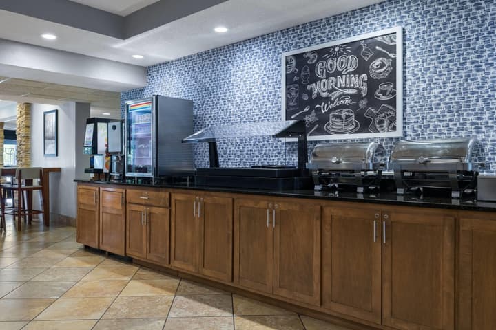 AmericInn by Wyndham Madison West