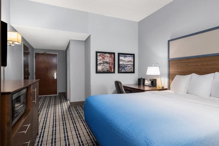 AmericInn by Wyndham Madison West